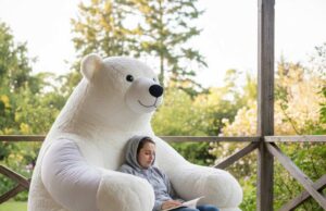 Oversized Polar Bear Armchair – Perfect Gift for Bear Lovers Oversized Polar Bear Armchair
